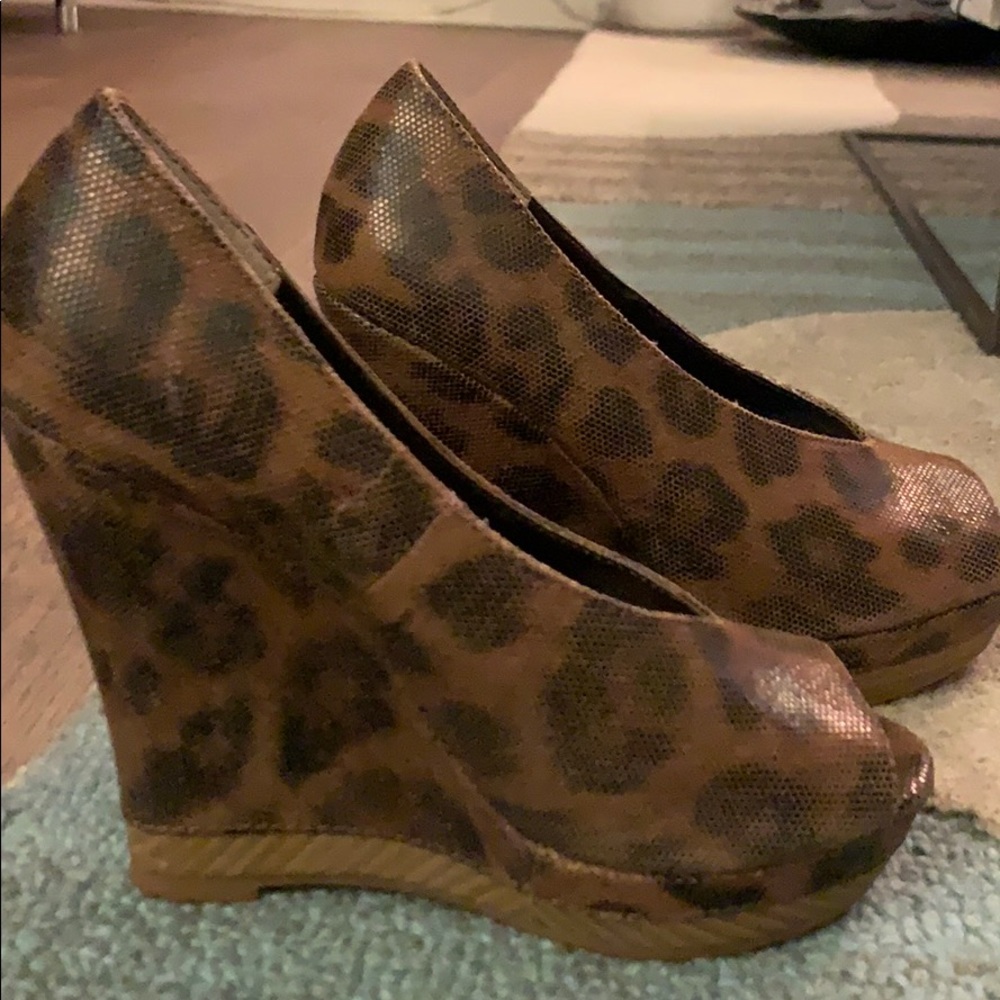 Seychelles Anthropologie Cheetah Peep Toe Wedges